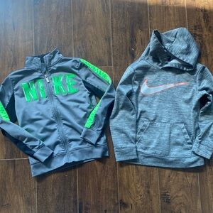 Nike boys size 7 tops